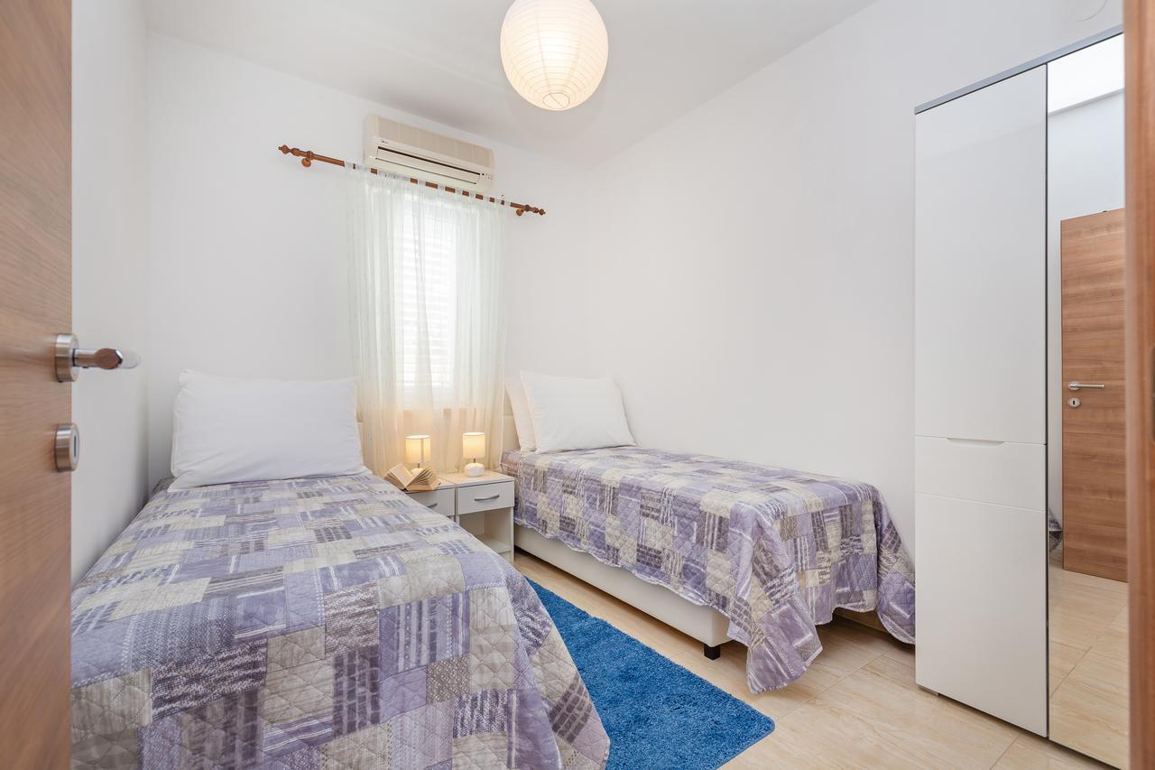 Apartments Elica Donje Celo Екстер'єр фото