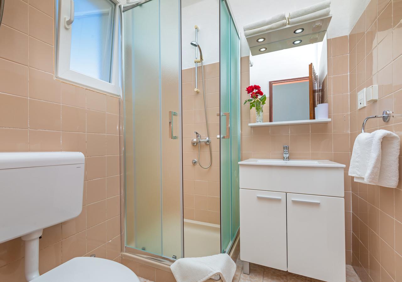 Apartments Elica Donje Celo Екстер'єр фото
